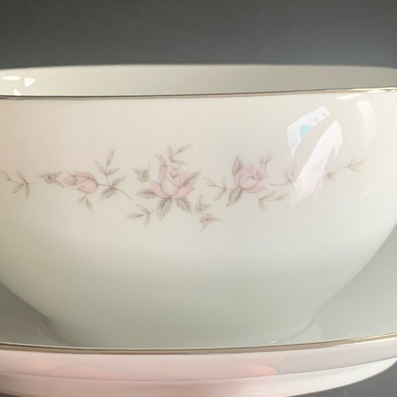 Noritake China “Gail” Gravy Boat with Under Plate #6710 - Picture 2 of 7